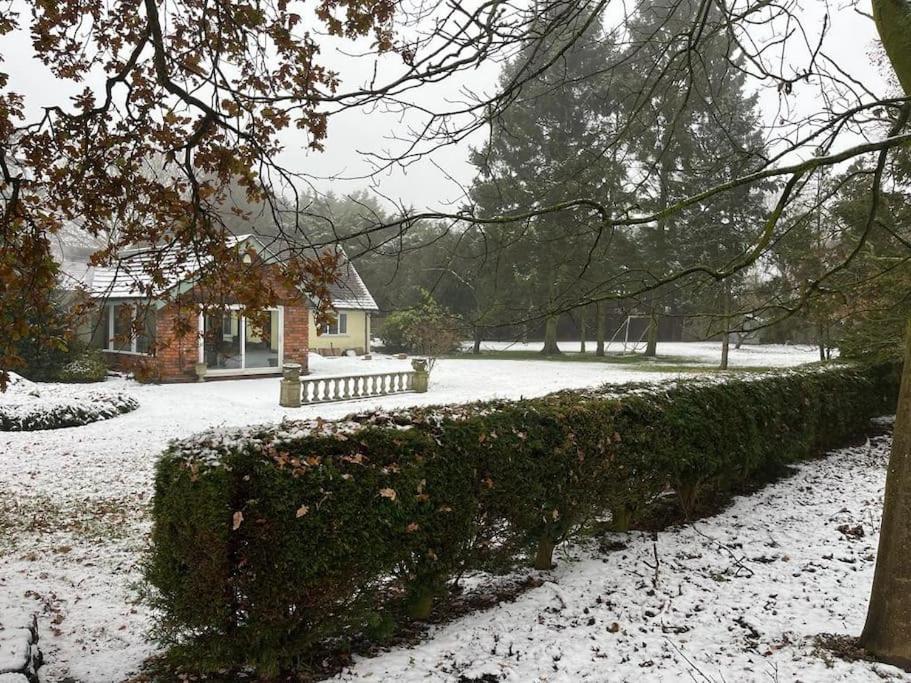 Brownhills Villa Eaton  Luaran gambar