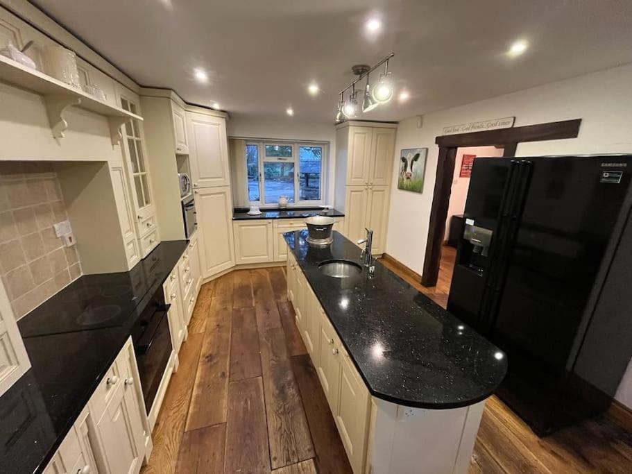 Brownhills Villa Eaton  Luaran gambar